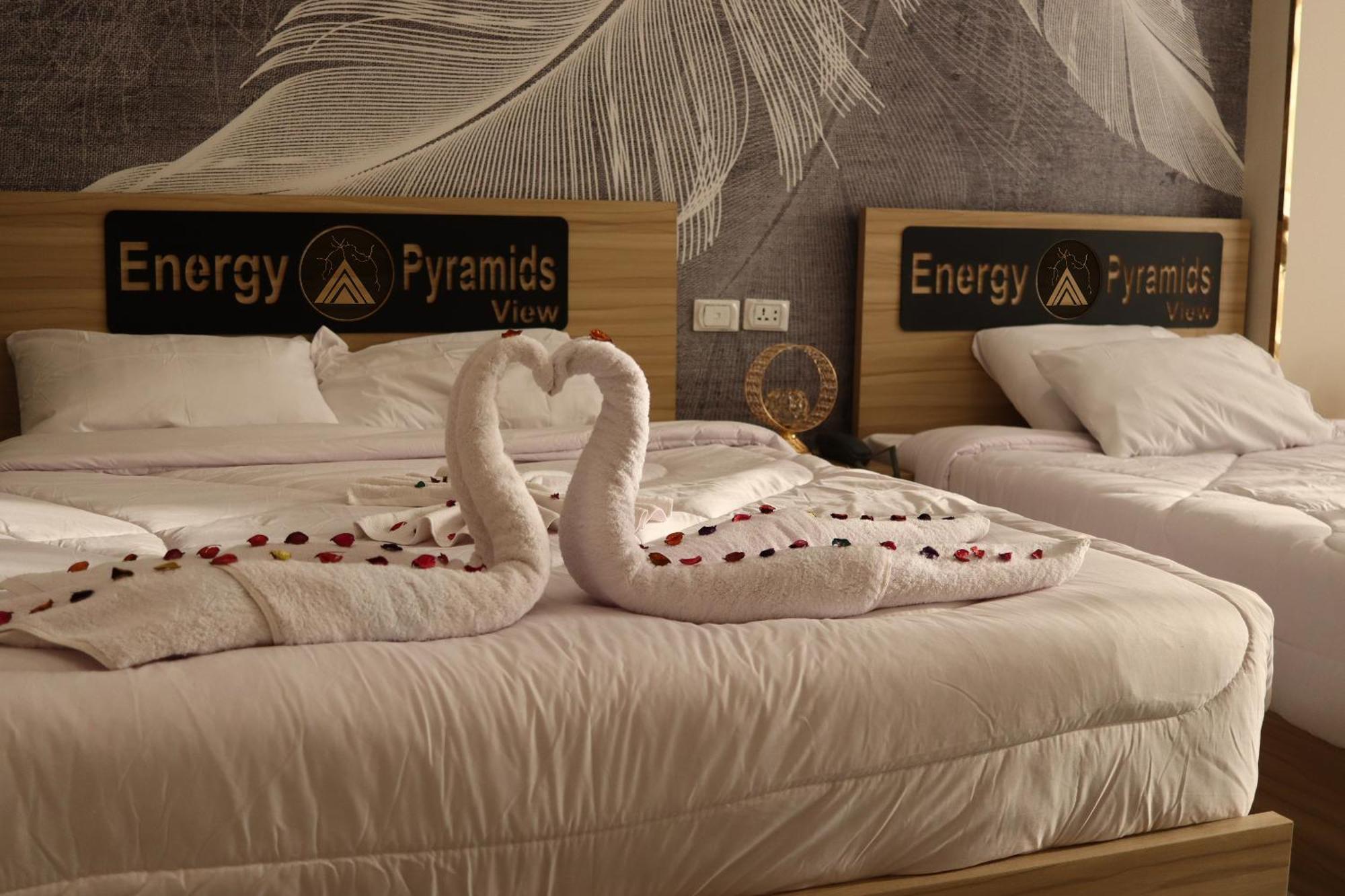 Energy Pyramids View Kafret el-Gabal Exterior foto